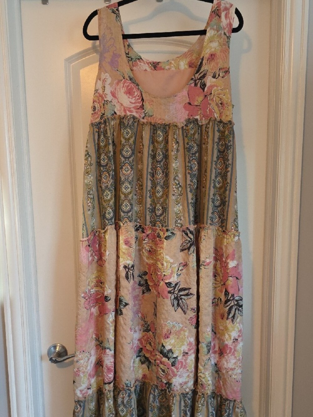 NWT Davi & Dani 1XL Boho Floral Tiered Maxi Dress in Blush and Tan - Picture 8 of 11